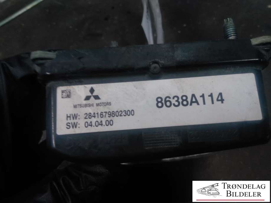 Sensor radar til Mitsubishi Outlander 2015-->> (Type III, Fase 2)  (8638A114|2841679802300|)