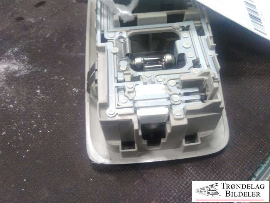 Taklyspanel til Mitsubishi Outlander 2015-->> (Type III, Fase 2)