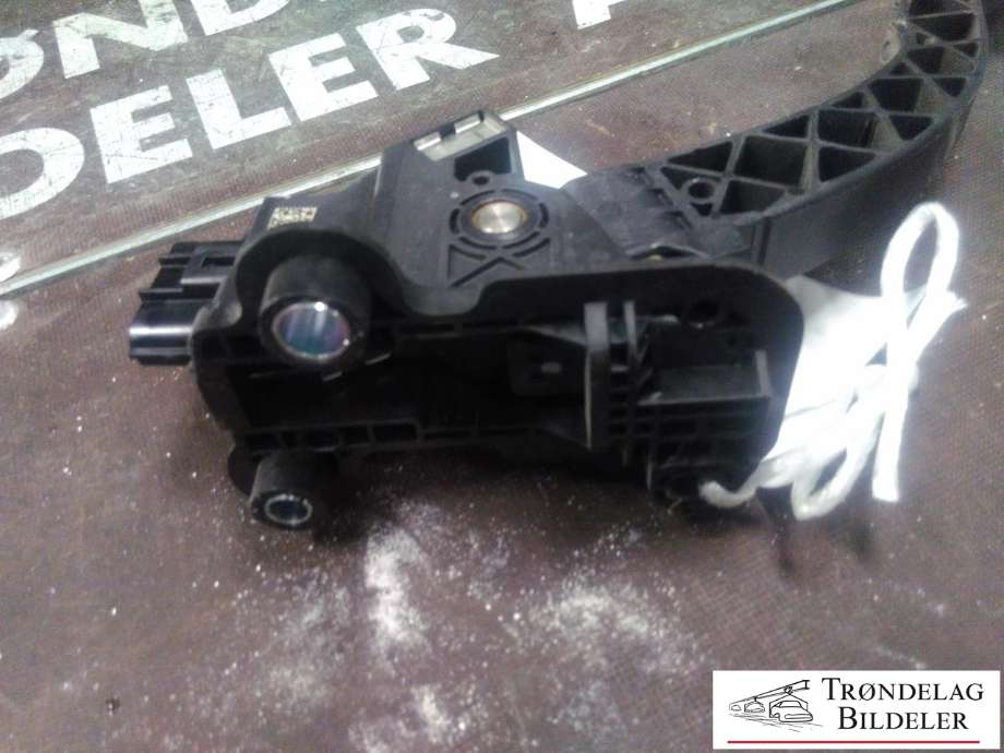 Pedal gass til Mitsubishi Outlander 2015-->> (Type III, Fase 2)  (1600A116|16176A|15369720209)