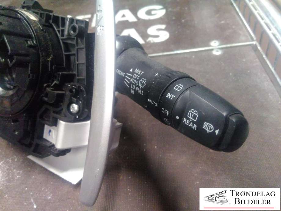 Bryter combi til Mitsubishi Outlander 2015-->> (Type III, Fase 2)  (8617A536|8600A749|17H870 H847-701)