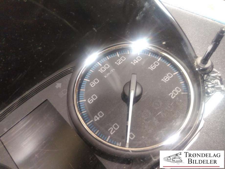 Instrumentpanel til Mitsubishi Outlander 2015-->> (Type III, Fase 2)  (8100C543|MM0059-354|)