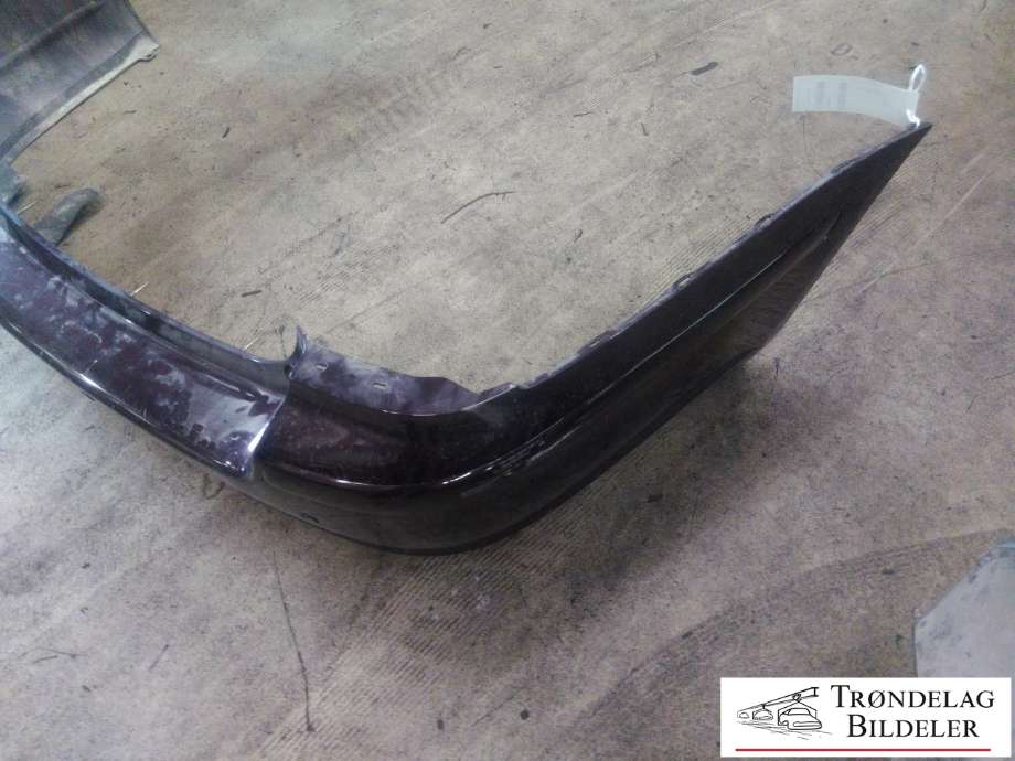 Støtfanger bak stasjonsvogn til Toyota Avensis 2003-2008 (Type II) (52159-05902|)