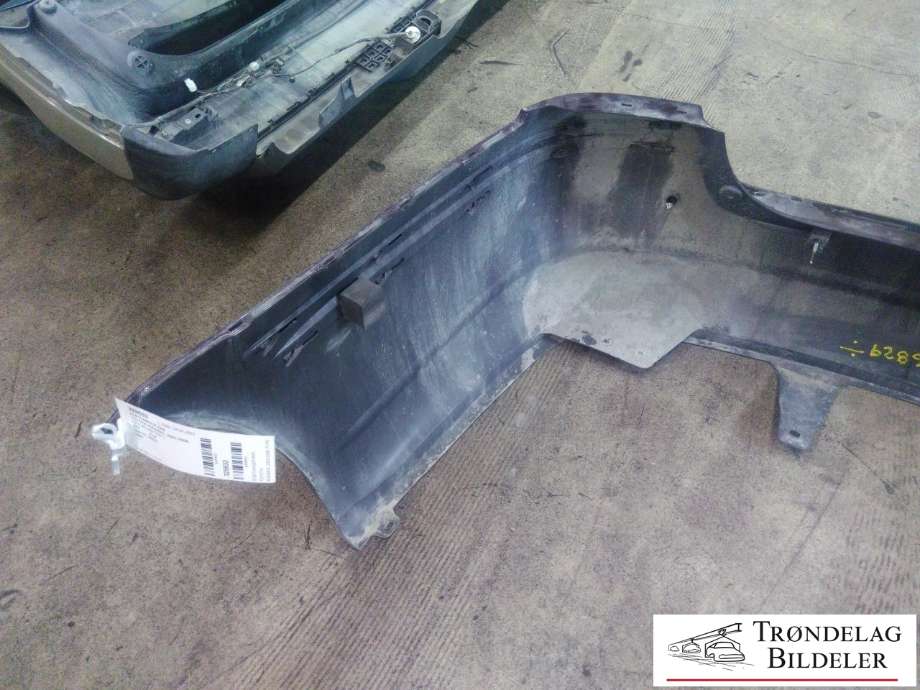 Støtfanger bak stasjonsvogn til Toyota Avensis 2003-2008 (Type II) (52159-05902|)
