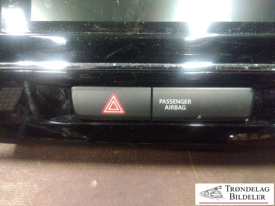 Bilstereo til Suzuki Vitara 2015-->> (Type IV)  (BOSCH|7 515 000 405|39920-54PA4|)