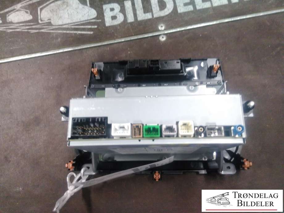 Bilstereo til Suzuki Vitara 2015-->> (Type IV)  (BOSCH|7 515 000 405|39920-54PA4|)