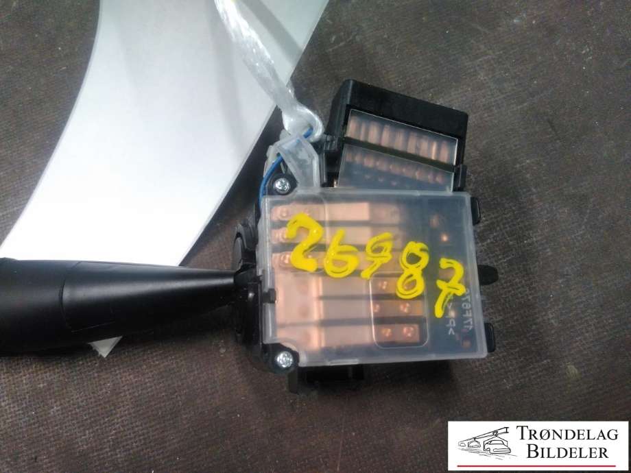 Bryter blink til Suzuki Vitara 2015-->> (Type IV)  (3721061M50|)