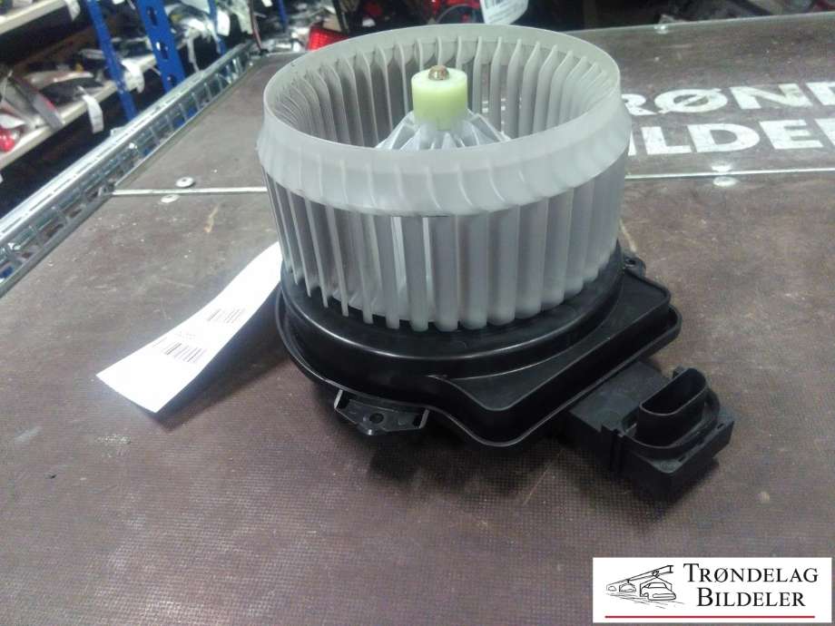 Varmeapparat motor til Suzuki Vitara 2015-->> (Type IV)  (7415061MA0|)
