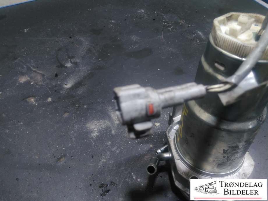 Dieselfilterholder til Toyota RAV4 2013-2015 (Type IV, Fase 1) (TOYOTA|23390-YZZA|186100-6820|)