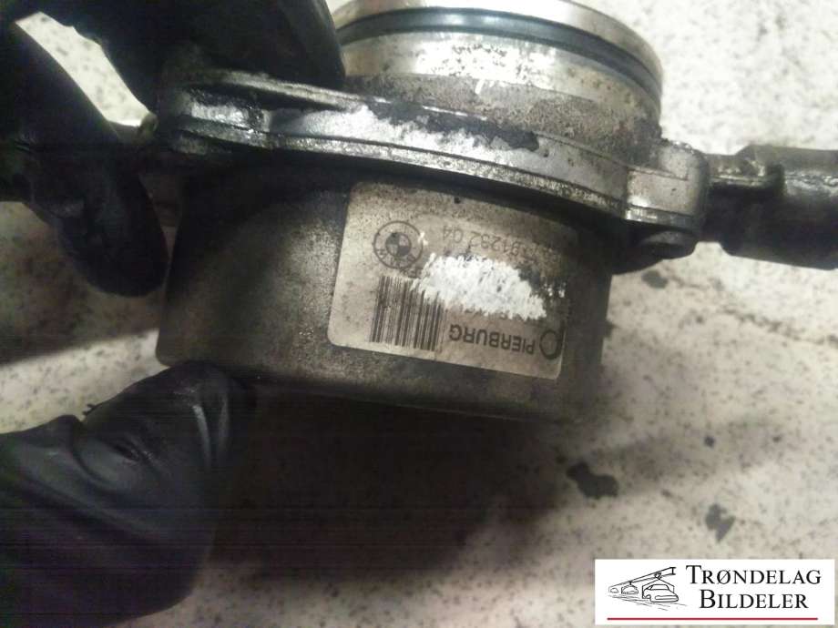 Vakuumpumpe til BMW 5-Serie 2003-2010 (E60/E61) (E60/E61) (700437010|11667791232|0413582110)