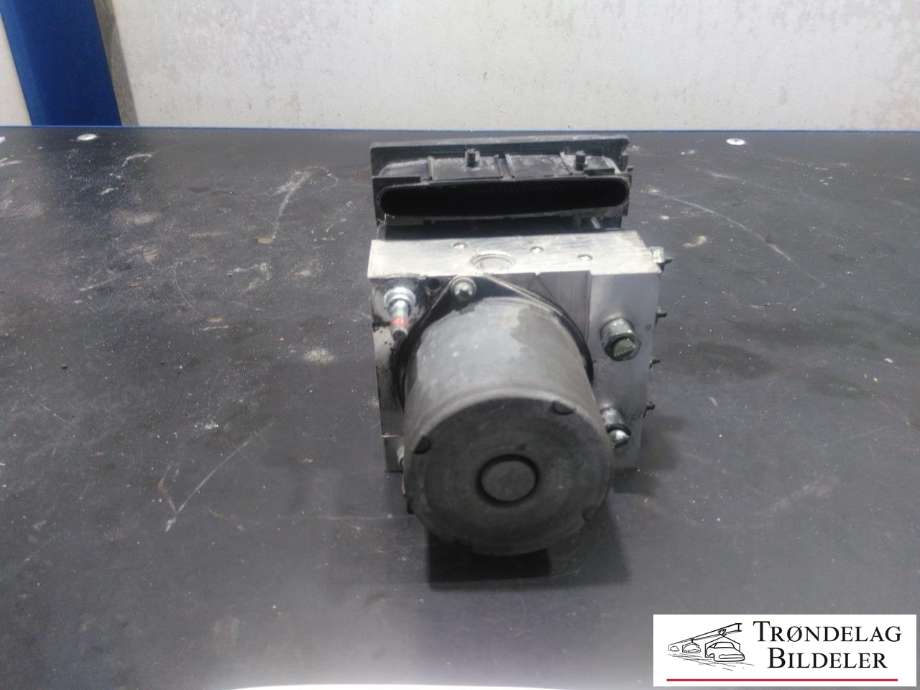 ABS sentral til Toyota Avensis 2009-2015 (Type III, Fase 1)  (44050-05230|)