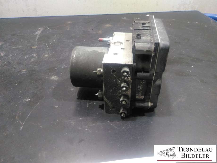 ABS sentral til Toyota Avensis 2009-2015 (Type III, Fase 1)  (44050-05230|)