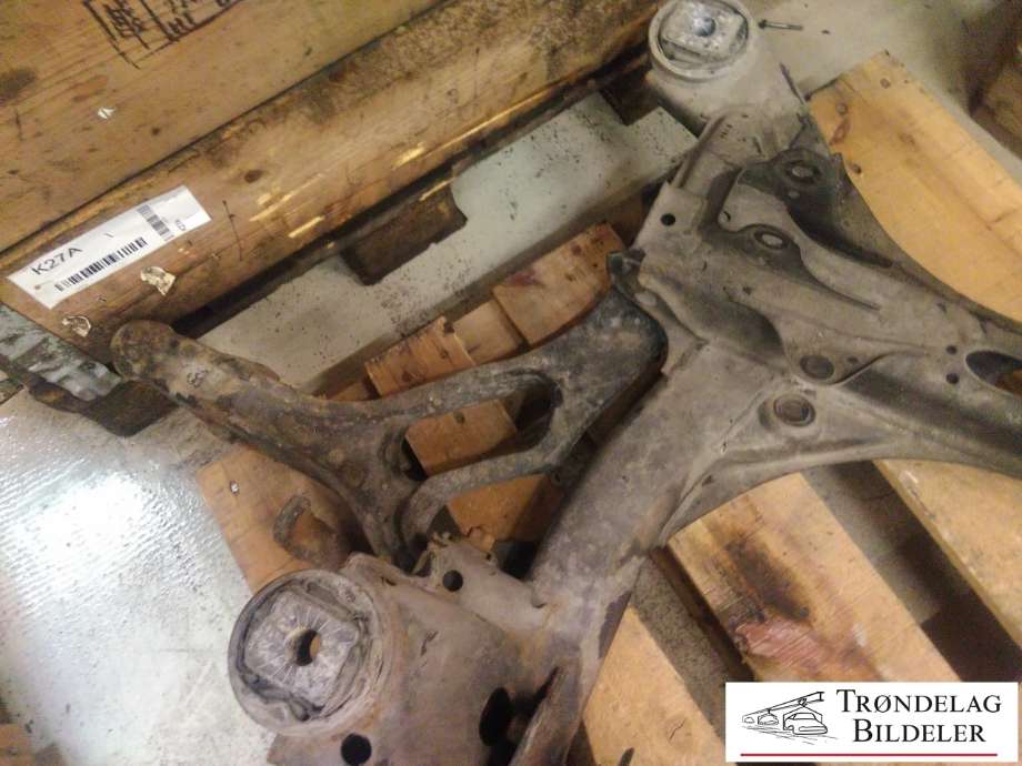 Travers foran hoved til Audi Q7 2006-2010 (Type I, Fase 1)  