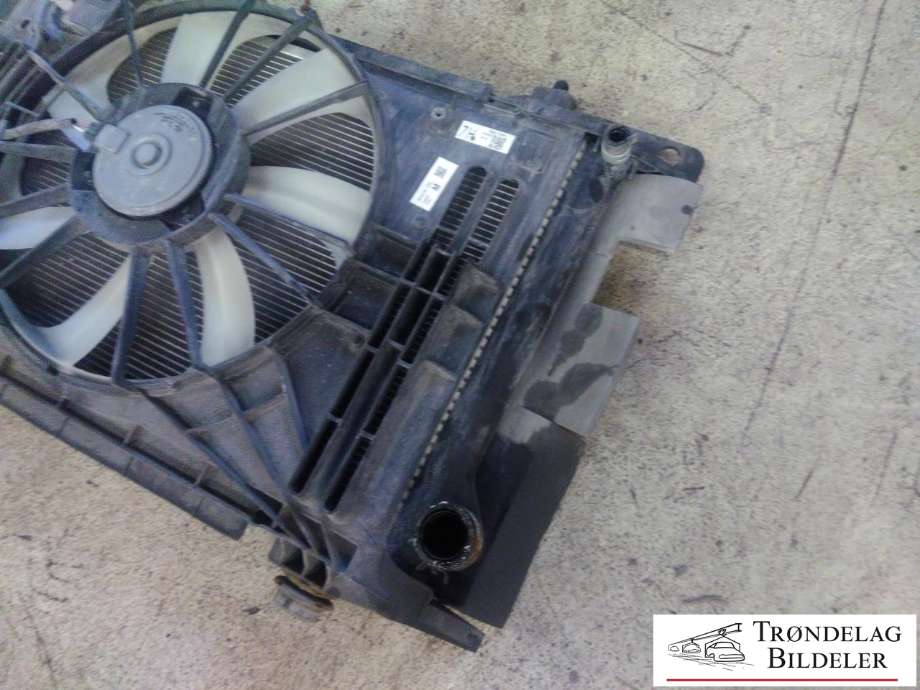 Radiatorpakke til Toyota Avensis 2009-2015 (Type III, Fase 1)