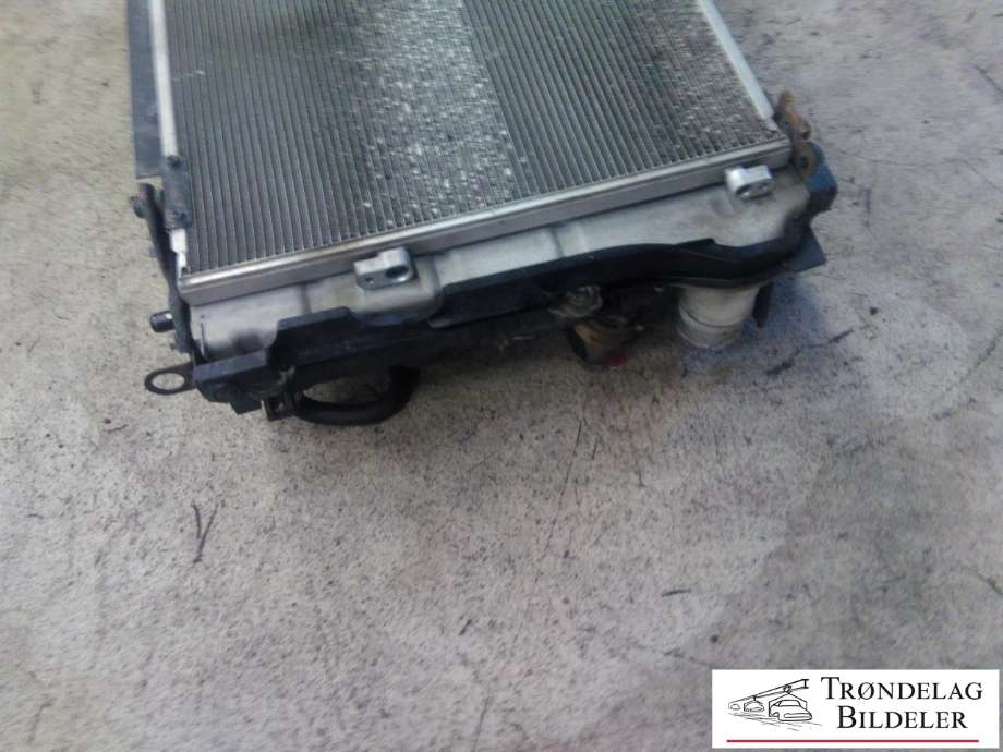 Radiatorpakke til Toyota RAV4 2013-2015 (Type IV, Fase 1)  