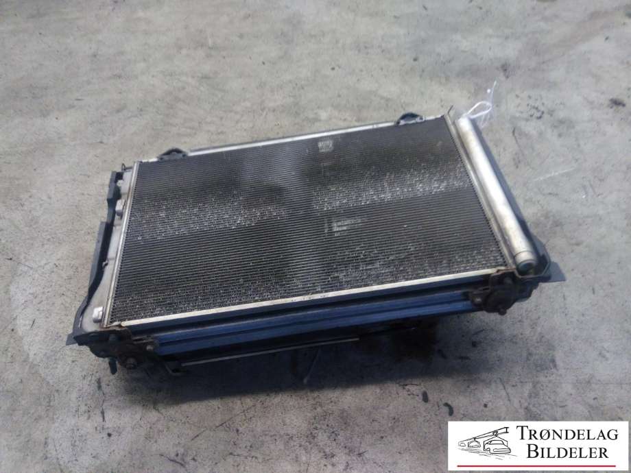 Radiatorpakke til Toyota RAV4 2013-2015 (Type IV, Fase 1)  
