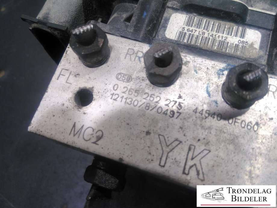 ABS sentral til Toyota Verso 2009-2016 (Type III) (0 265 951 990|5 647 L8 141112|)