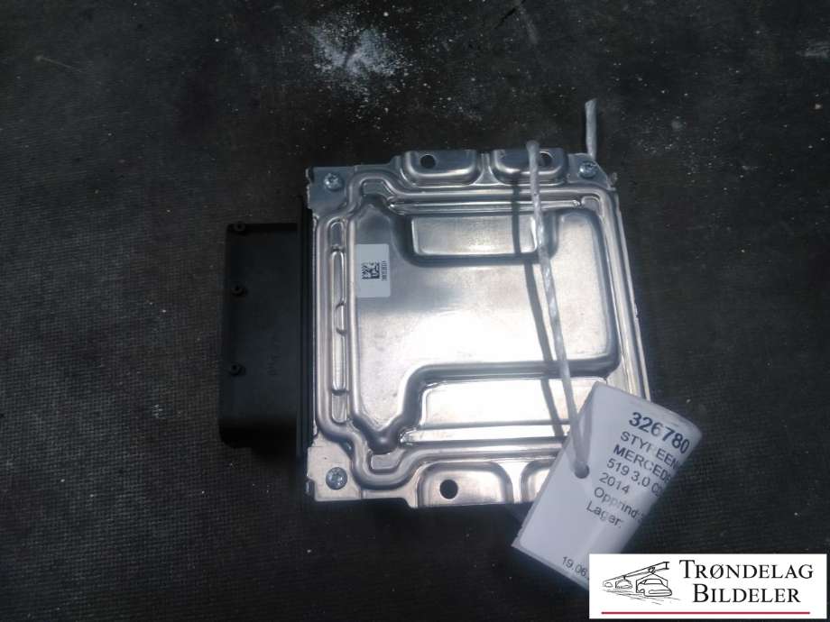 Styreenhet diverse til Mercedes Sprinter 2013-2018 (Fase 2) (906) (906) (A0009008006|)