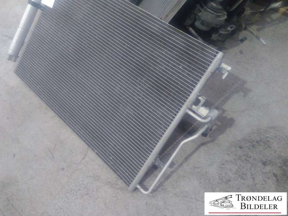 Aircondition radiator til Mercedes Sprinter 2013-2018 (Fase 2) (906) (906) (ULESELIG DELENUMMER|)