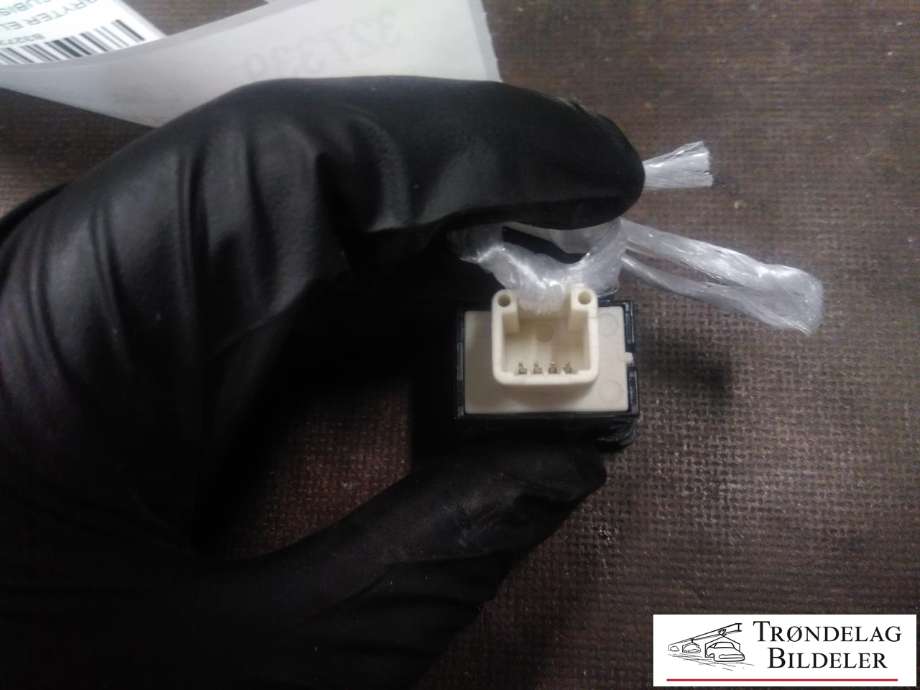 Bryter start/stopp til Mitsubishi L200 2019-->> (Type V, Fase 2)  (8602A053|)