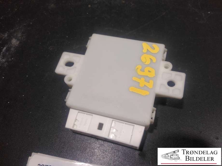 Styreenhet diverse til Mercedes E-Klasse 2006-2009 (Fase 2) (W211) (W211) (BOSCH|A 211 545 00 16|0 263 004 272|)