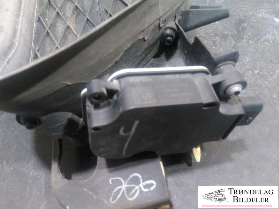 Grill venstre til Tesla Model S 2013-2016 (Fase 1)  