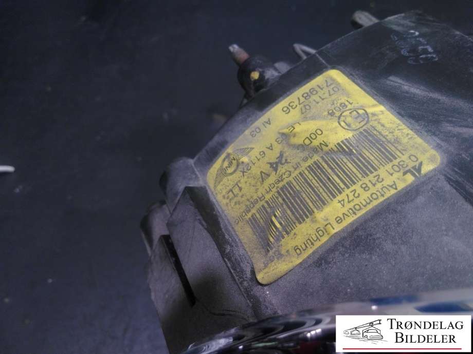 Frontlykt høyre xenon til Mini One/Cooper 2007-2014 (R55-57) (R55-57) (AL|0 301 218 274|7198736|)