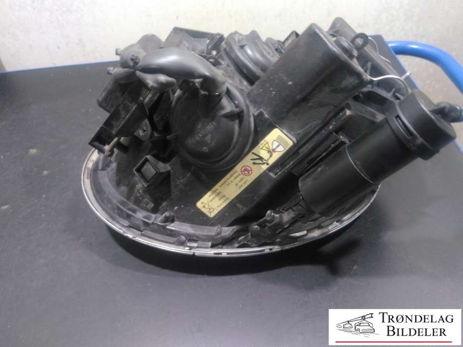 Frontlykt venstre xenon til Mini One/Cooper 2007-2014 (R55-57) (R55-57) (AL|0 301 218 273|7198735|)
