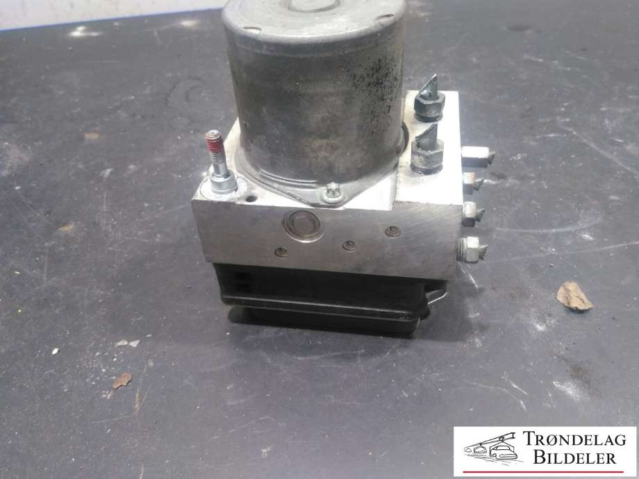 ABS sentral til Toyota Avensis 2009-2015 (Type III, Fase 1)  (44050-05170|)