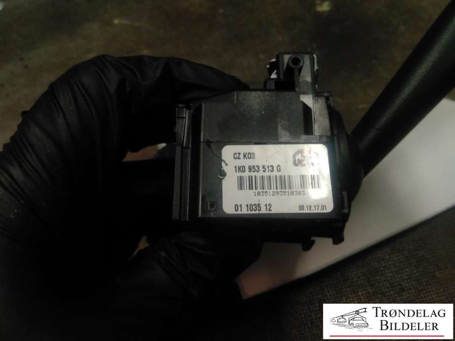 Bryter lys til VW Golf VI 2008-2012  (1K0 943 513 G|)