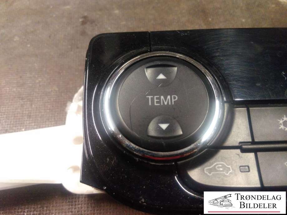 Varmeapparat betjening til Mitsubishi Outlander 2012-2015 (Type III, Fase 1)  (MITSUBISHI|78020A465XA|CAB502A039D|)