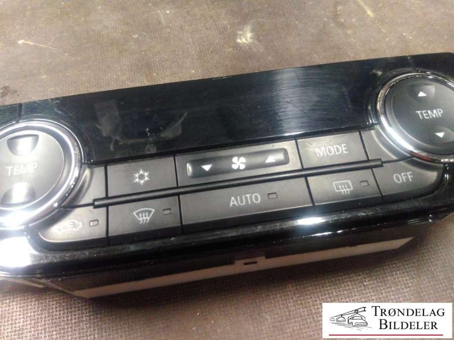 Varmeapparat betjening til Mitsubishi Outlander 2012-2015 (Type III, Fase 1)  (MITSUBISHI|78020A465XA|CAB502A039D|)