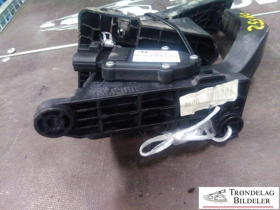 Pedal gass til Hyundai Ix35 2010-2015  (GL01014A-2S000|)