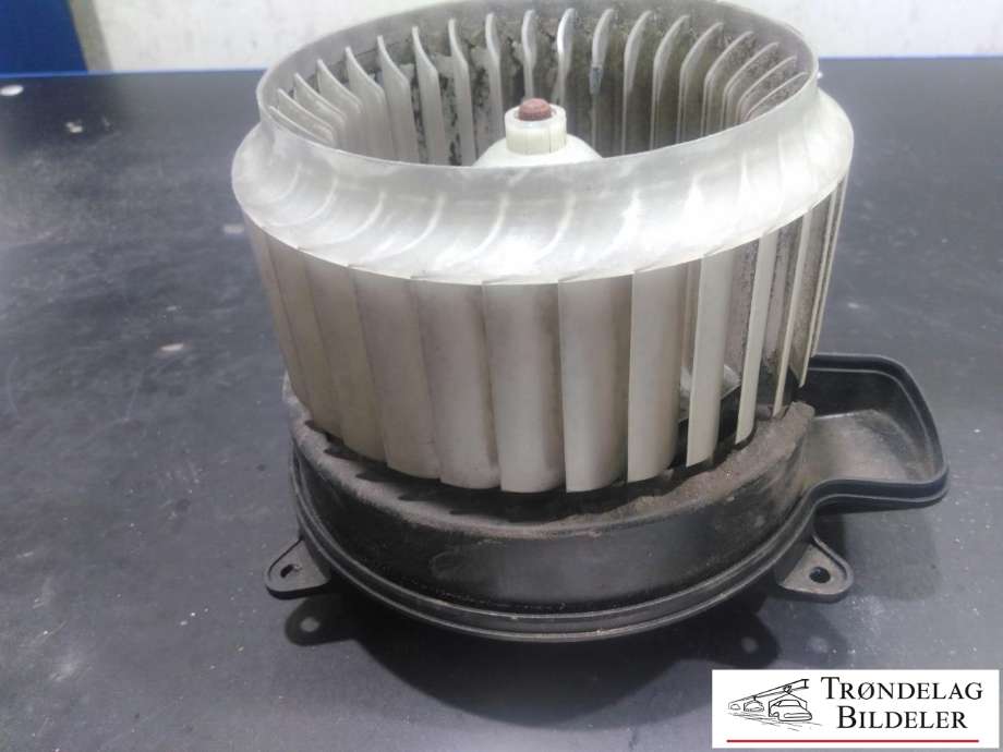 Varmeapparat motor til Audi A6 2014-2018 (Type IV, Fase 2) (C7) (C7) (DENSO|4H1 920 021 B|)