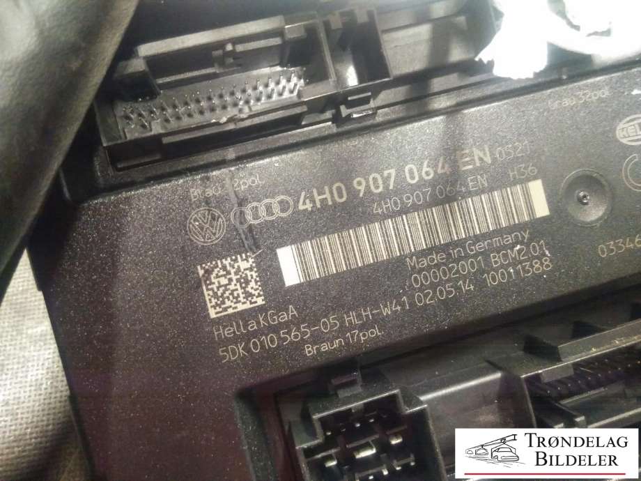Styreenhet comfort (BCM) til Audi A6 2014-2018 (Type IV, Fase 2) (C7) (C7) (HELLA|4H0 907 064 EN|)