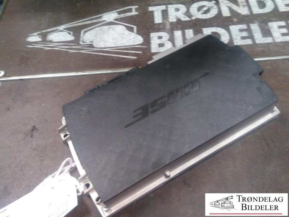 Bilstereo forsterker til Audi A6 2014-2018 (Type IV, Fase 2) (C7) (C7) (BOSE|4G0 035 223 C|322260-0120|)