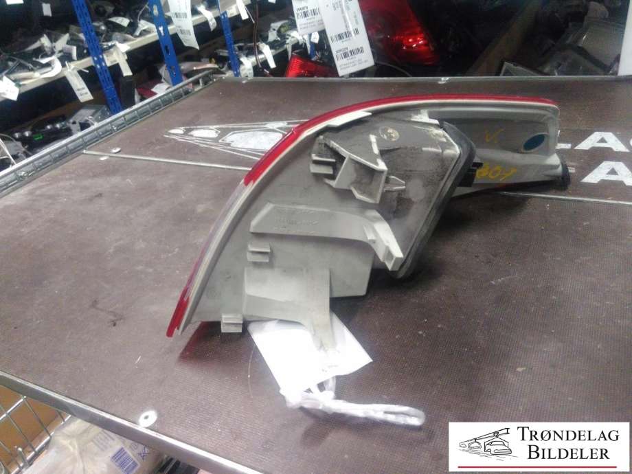 Baklykt venstre ytre til Peugeot 508 2011-2014 (Type I, Fase 1) (6350 LY|)