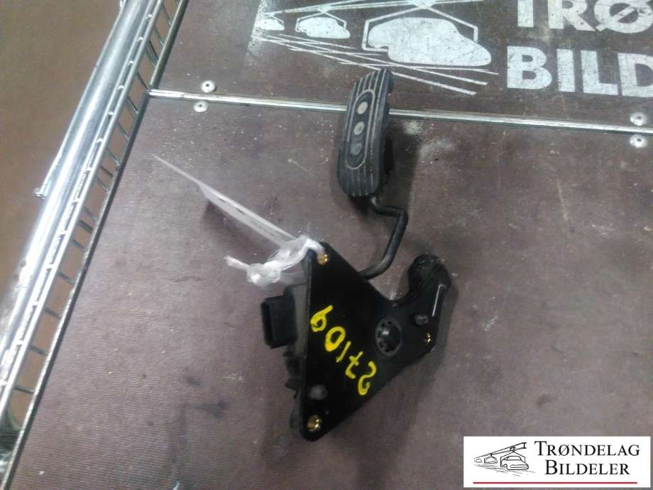 Pedal gass til Nissan NV200 2010-2019  (1312A 00158|)