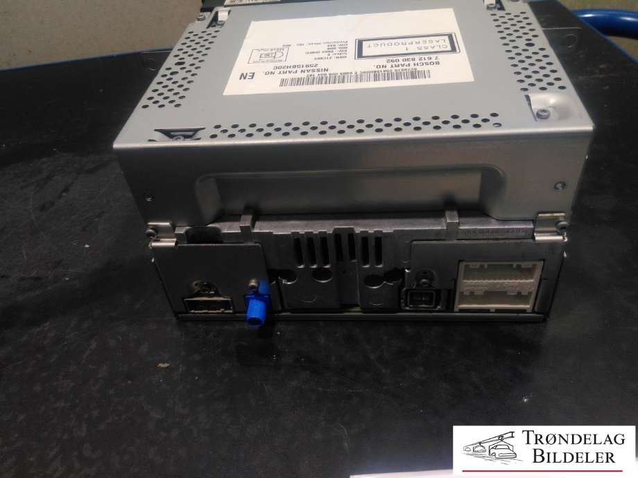 Bilstereo til Nissan NV200 2010-2019  (BOSCH|7 612 830 092|)