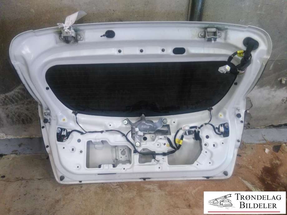 Bakluke til Kia Rio 2011-2017 Type III  (73700-1W220|)