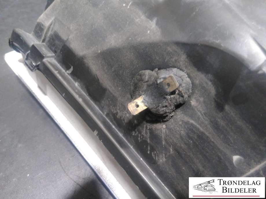 Frontlykt venstre halogen til Dodge Durango 2004-2009 (55077721AE|)