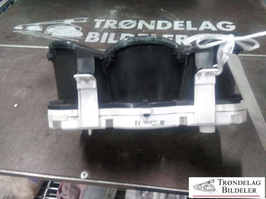Instrumentpanel til Toyota RAV4 2009-2013 (Type III, Fase 2) (83800-0R150|457300-4433|)