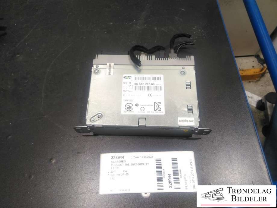 Bilstereo til Peugeot 208 2012-2019 (Type I) (98 067 295 80|)
