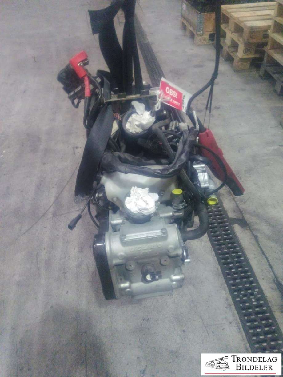 Motor bensin til MC Ducati Monster 600/750/900 1993-2002  (DUCATI DESHO 4V DOCH|ZDM916W40|002315|WEBER PF09 FORGASSER)