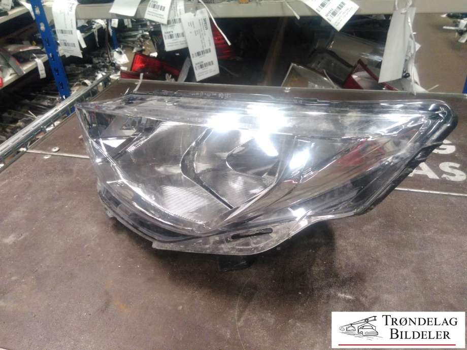 Frontlykt venstre halogen til Mopedbil Aixam 0-->> (AIX-800BL003|)