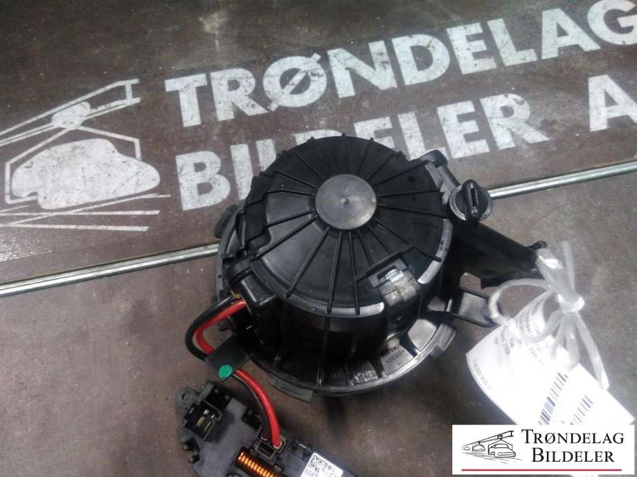 Varmeapparat motor til Audi A4, Allroad 2009-2016 (Type I) (B8) (B8) (8T1 820 021|)
