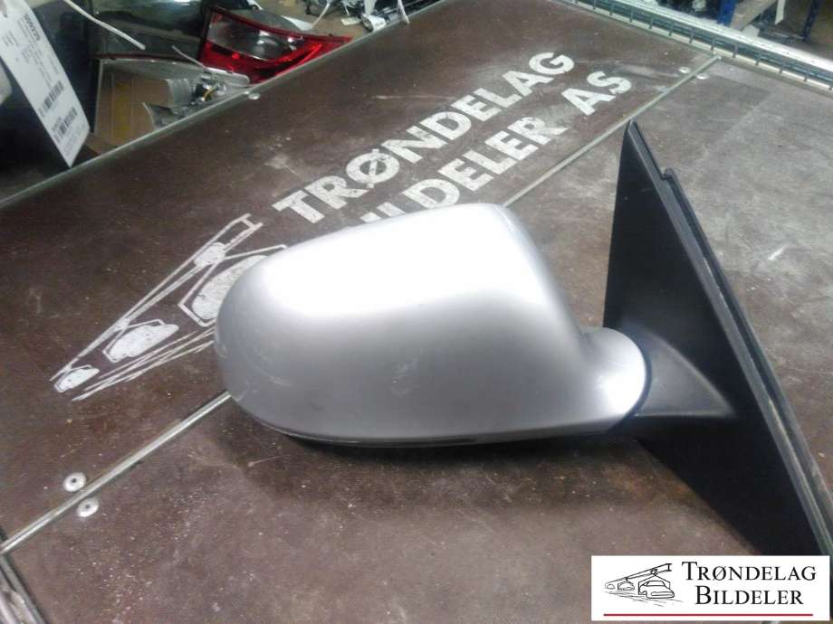 Speil høyre til Audi A4, Allroad 2009-2016 (Type I) (B8) (B8) (8K1857410E 01C|4F0857536AE|6-KABLER)
