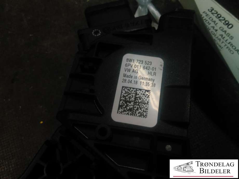 Pedal gass til Audi A4, Allroad 2016-->> (Type II) (B9) (B9) (8W1 321 523|6PW 011 642-01|)