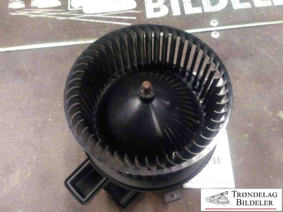 Varmeapparat motor til Audi A4, Allroad 2016-->> (Type II) (B9) (B9) (4M1 820 021 B|C24245-107|)