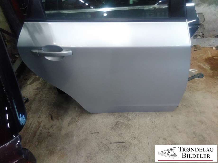 Dør høyre bak til Subaru Impreza 2008-2012 (Type III) (60409FG0029P|)