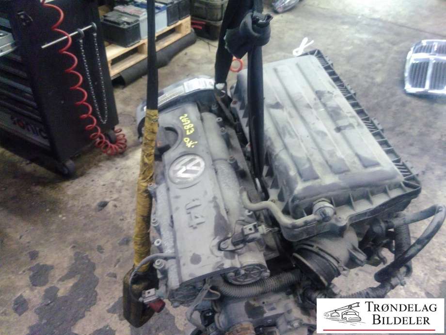Motor bensin til VW Polo 2005-2009 (Type IV, Fase 2)  (036 100 038 L |036 100 039 Q|036 100 038 LX|BUD|)